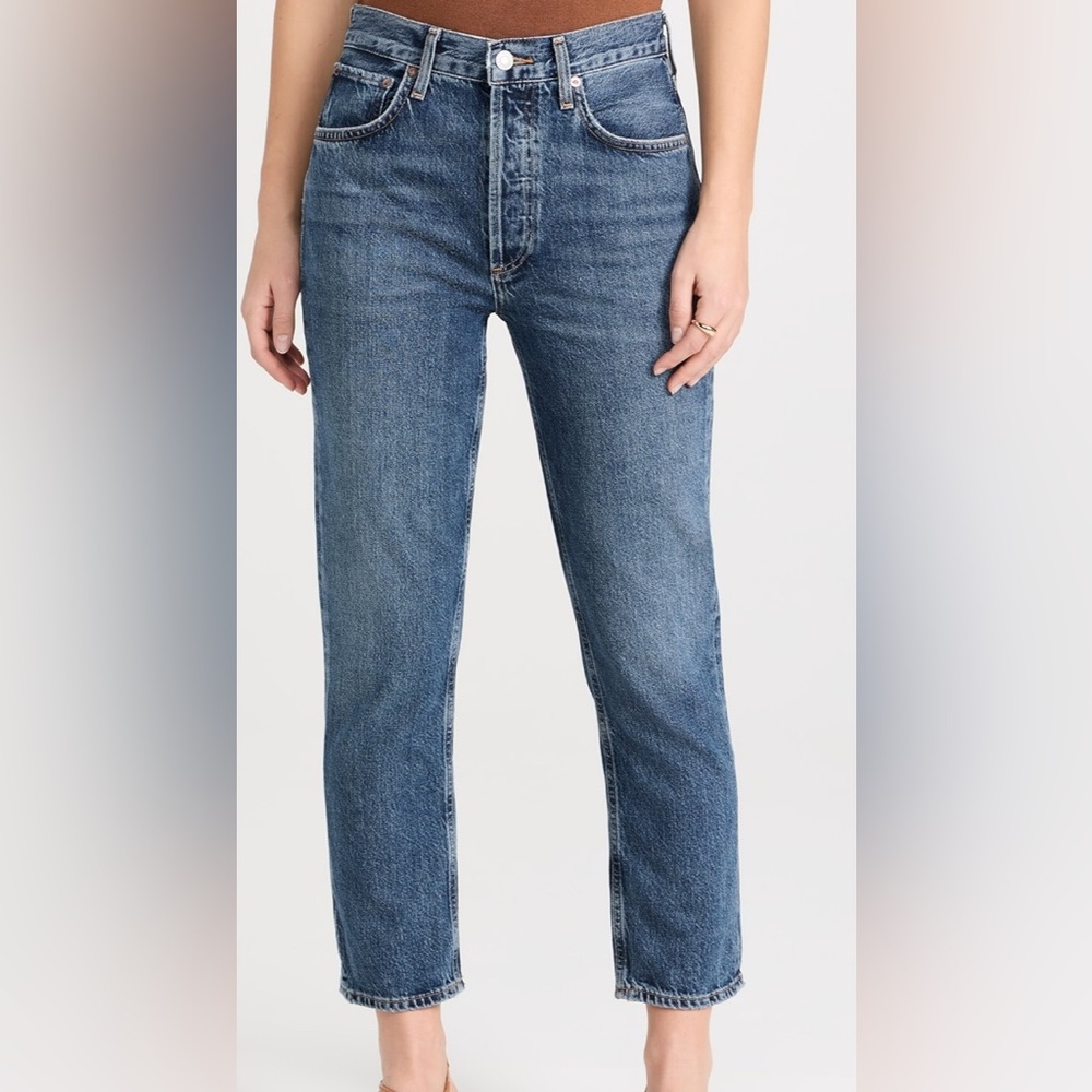 Riley Crop: High Rise Straight Jeans